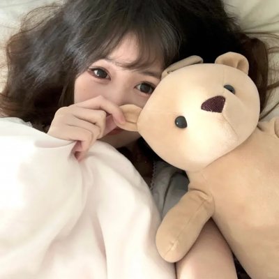 拥抱星星的月亮