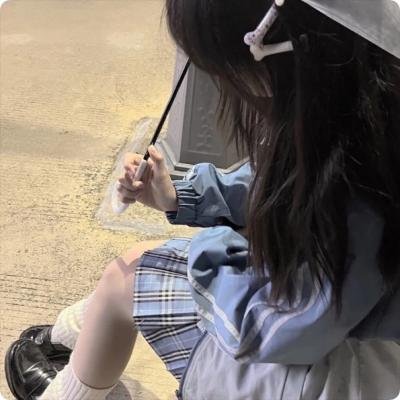 青山不墨